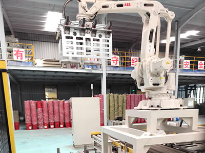 马扎克润滑油自动码垛机器人